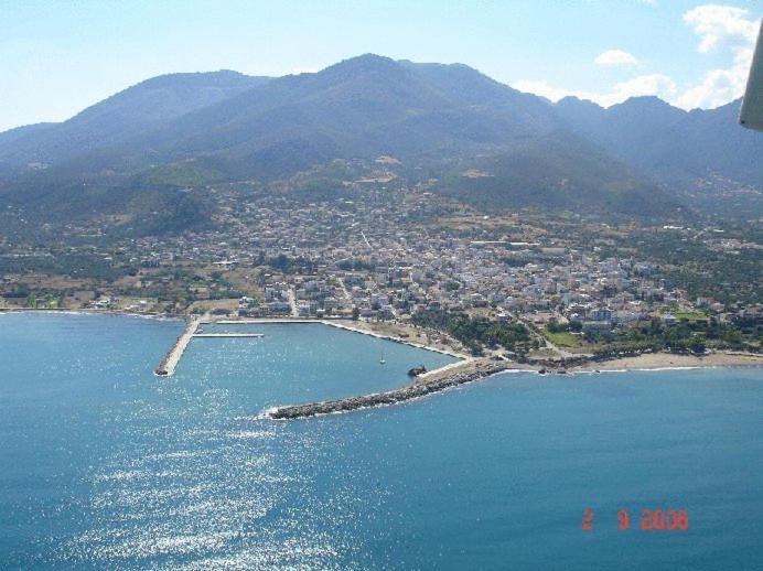 Terpsichore Apartments Kyparissia Zewnętrze zdjęcie